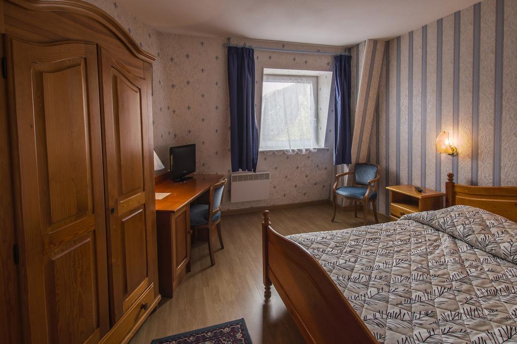 Logis Hotel Restaurant Hostellerie De L'Etoile Wasselonne Quarto foto